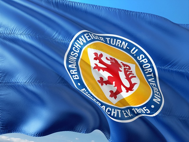 决裁判不公 决裁判不公